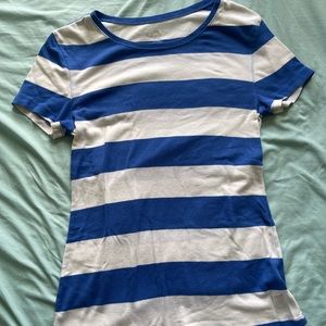 Stretch fit Old Navy T shirt